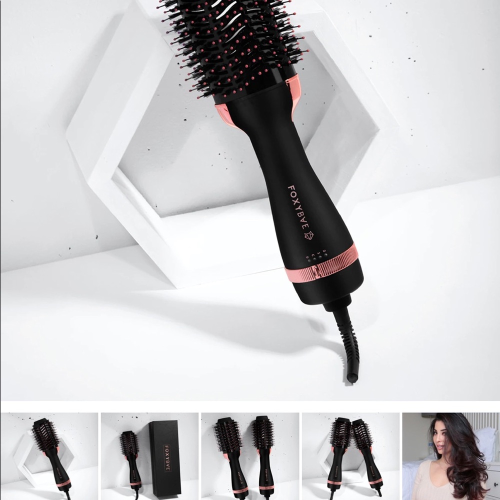 Brand New Foxybae rose gold blowout dryer brush